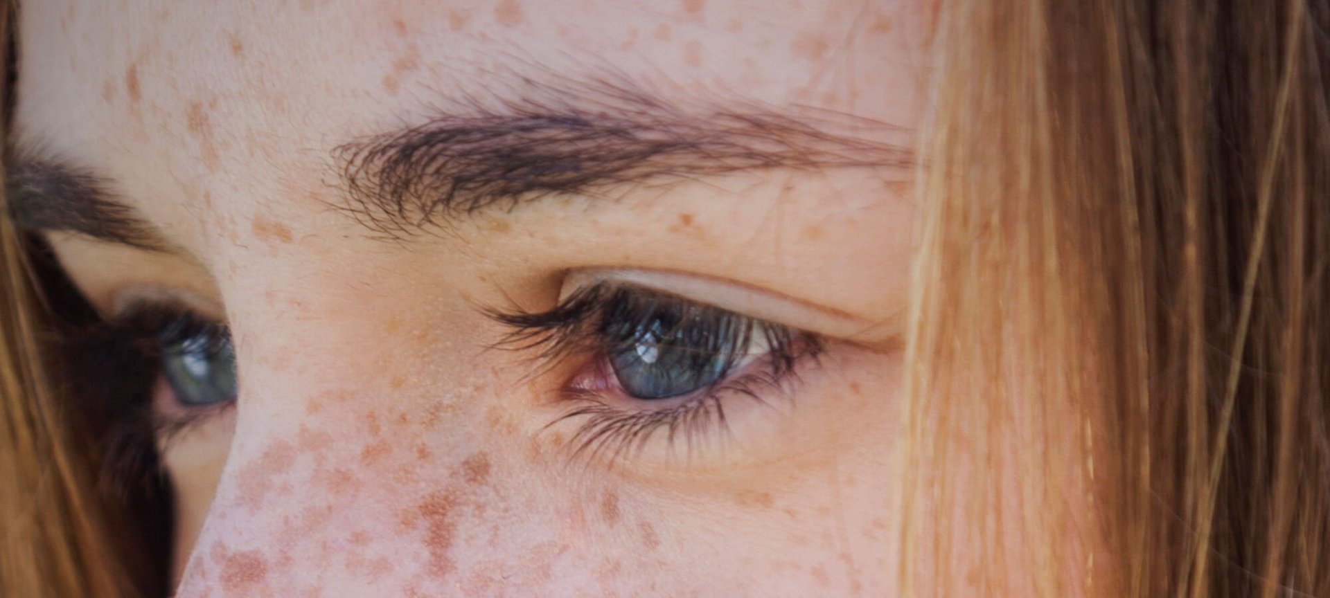 Öt szépségrutin szokáso változtatása, hogy felvilágosítsa a bőrét