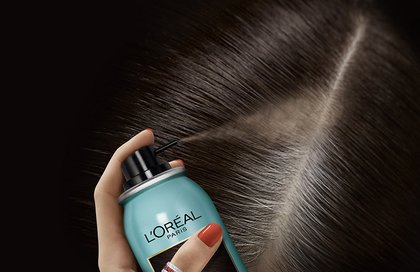 Magic Retouch Spray Product Detail Closup